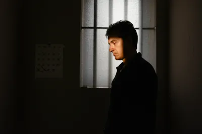 Illustration condemned - Image 1