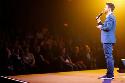 Illustration addresses - Image 1