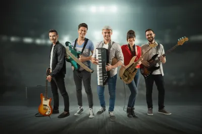 Illustration lineup - Image 1