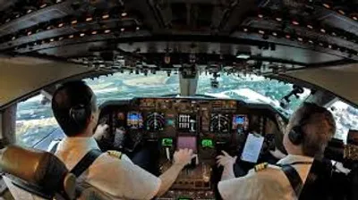Illustration cockpit - Image 2