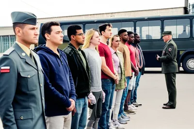 Illustration induct - Image 1