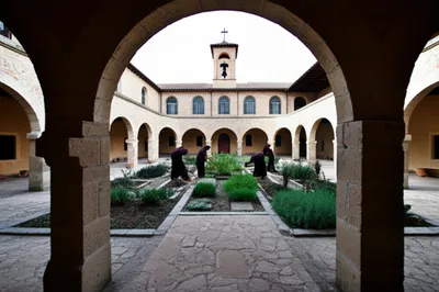 Illustration abbey - Image 1