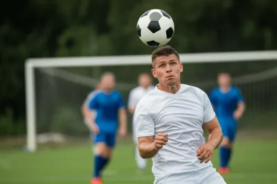 Illustration glances - Image 1