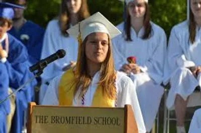 Illustration valedictorian - Image 2