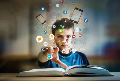 Illustration distractions - Image 1