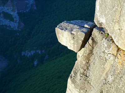 Illustration overhang - Image 1