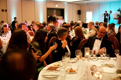 Illustration hosts - Image 1