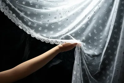 Illustration mask - Image 1