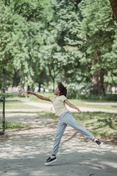 Illustration leaping - Image 2