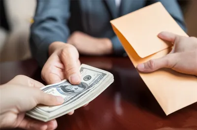 Illustration bribing - Image 1