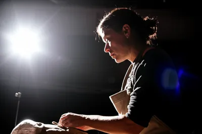 Illustration committing - Image 1