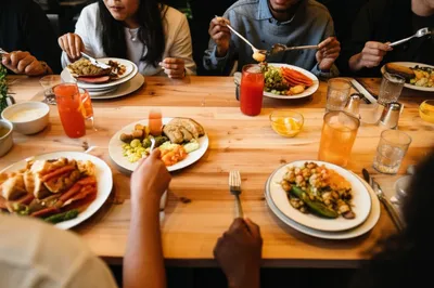 Illustration dinner - Image 1