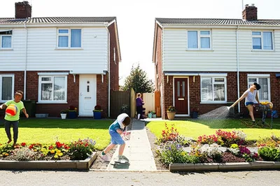 Illustration neighbours - Image 1