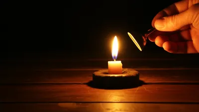 Illustration snuffed - Image 1