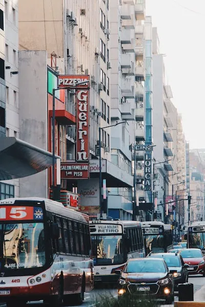 Illustration bussed - Image 2