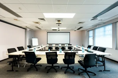 Illustration hall - Image 1