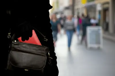 Illustration theft - Image 1