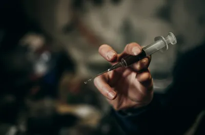 Illustration hits - Image 1