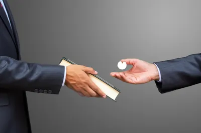 Illustration borrower