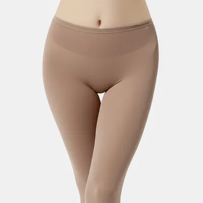 Illustration tucked - Image 1