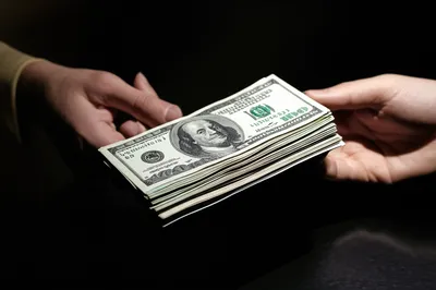 Illustration counterfeiting - Image 1