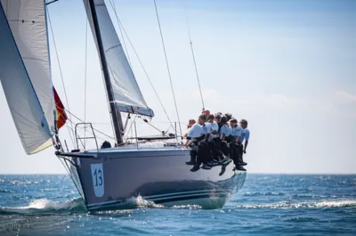 Illustration hike - Image 1