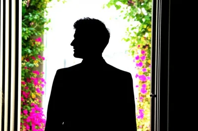 Illustration averted - Image 1