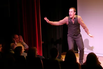 Illustration overacting - Image 1