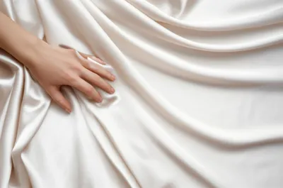 Illustration silky - Image 1