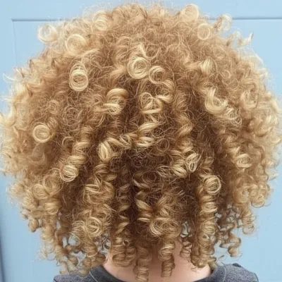 Illustration curly - Image 1