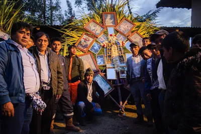 Illustration worshipers - Image 2