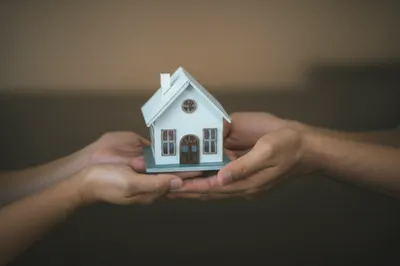 Illustration nom - Image 1