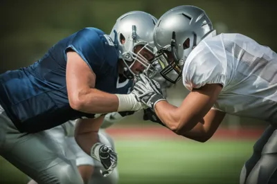 Illustration lineman - Image 1