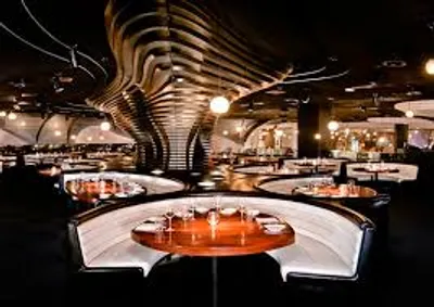 Illustration upscale - Image 2