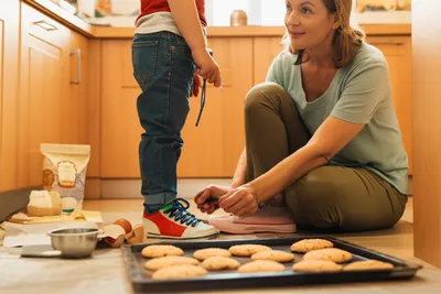 Illustration moms - Image 1