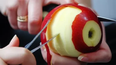 Ilustración visual de la palabra "pared" - Pelar