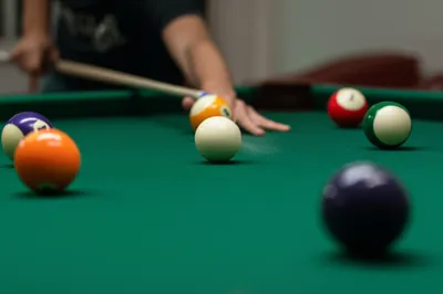 Illustration feathers - Image 1