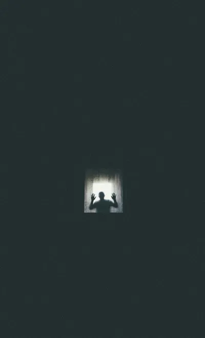 Illustration entraps