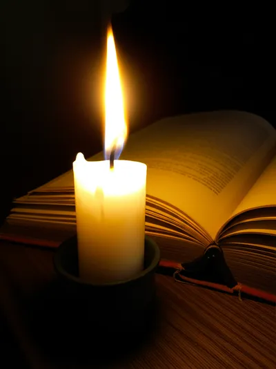 Illustration illuminated - Image 2