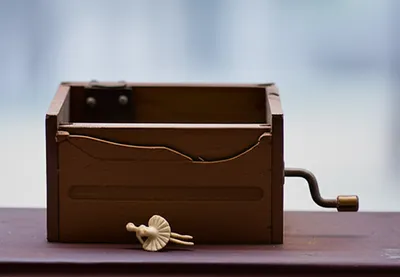 Illustration halt - Image 1