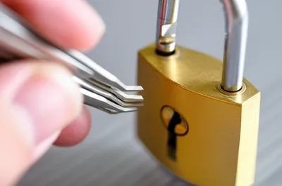 Illustration picks - Image 1