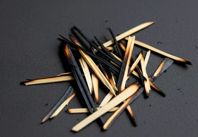Illustration matchsticks - Image 1