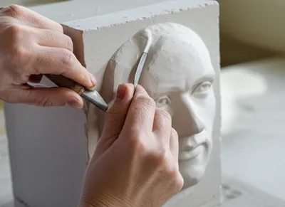 Illustration qualifies - Image 1