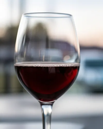 Illustration inches - Image 1