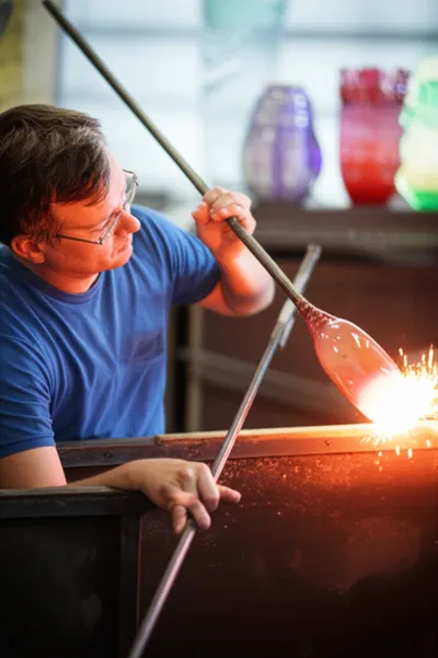 Illustration intend - Image 1