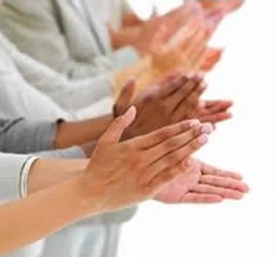 Illustration applaud - Image 2