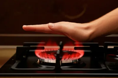 Illustration burns - Image 1