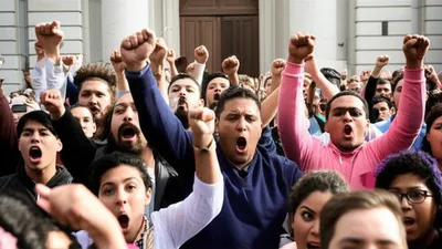 Illustration clamoured - Image 1