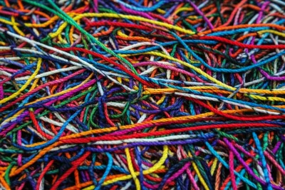 Illustration enmeshes