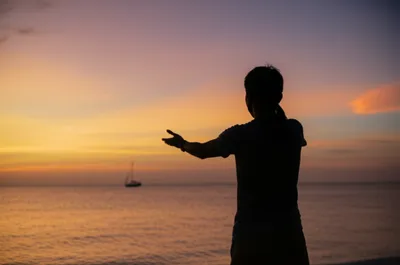 Illustration waves - Image 1